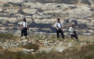 مستوطنون يحاولون الاستيلاء على جبل الجمجمة جنوب الضفة الغربية