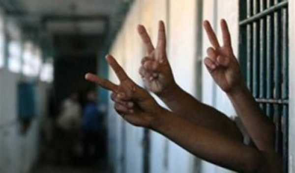 30 أسيرًا يدخلون معركة الاضراب غدًا إسنادًا للأخرس والجاغوب