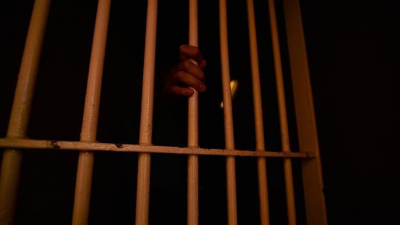 أسرى موقوفون في حوّارة يُواصلون الإضراب عن الطعام